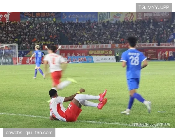 西甲联盟与教育部联合推出的“校园足球计划”已覆盖全国2000所学校 西甲联盟与教育部联合推出的“校园足球计划”已覆盖全国2000所学校